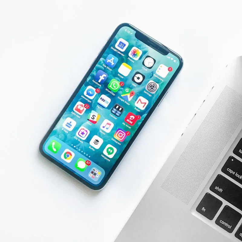 Husa si folie protectie telefon - Ghid 2026
