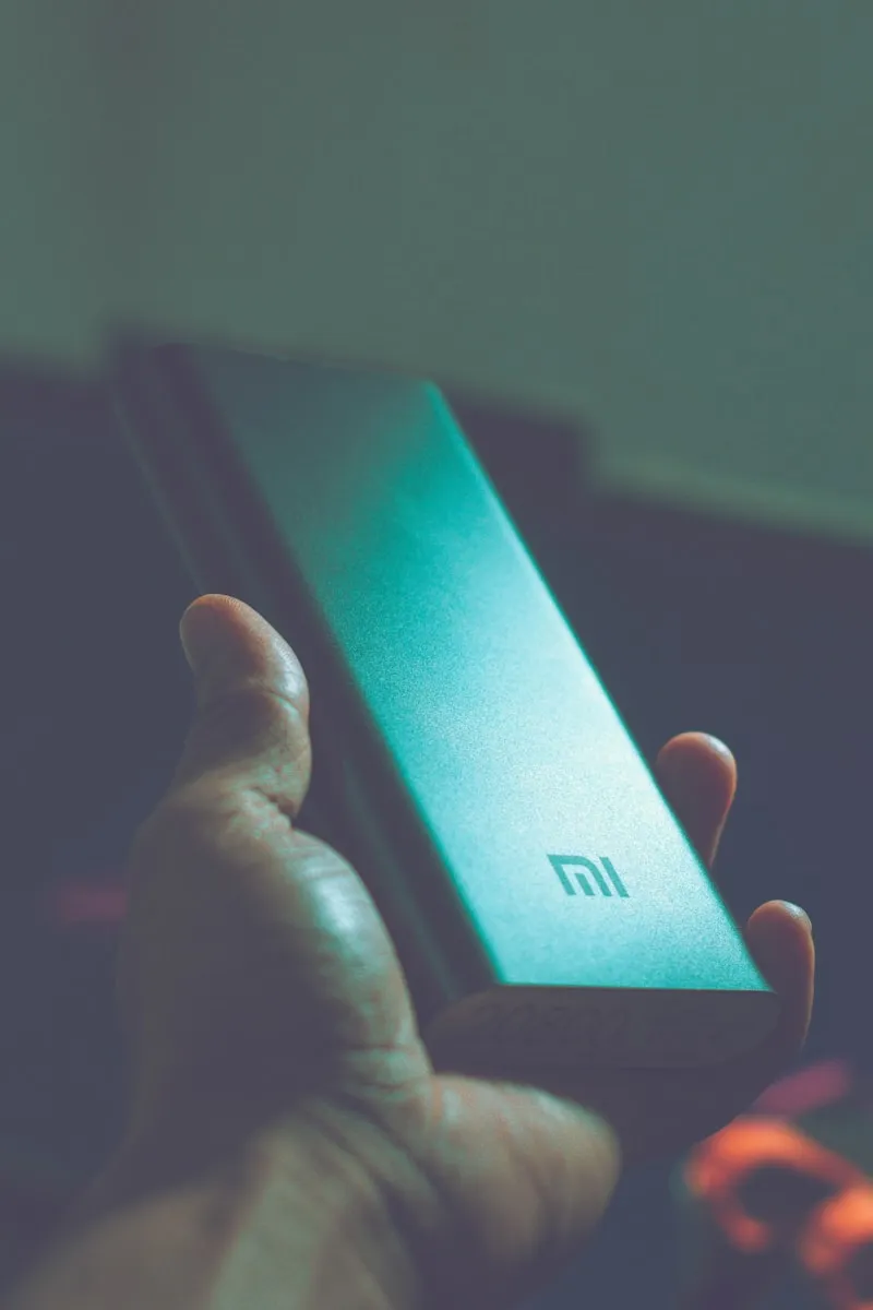 PowerBank in 2026: Cum alegi acumulatorul portabil perfect