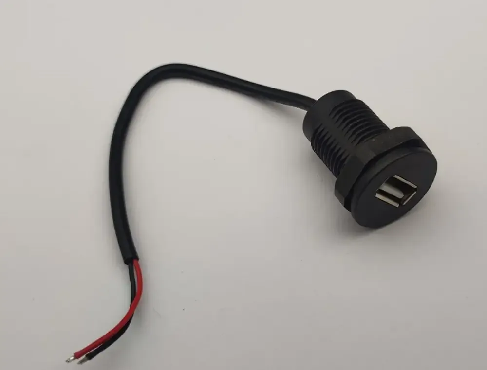 Mufa USB2.0 mama panou tip A 1 port gabarit mic cu 2 fire diam. 16mmx30mm
