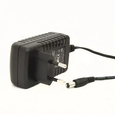 Alimentator 5V 2.5A 2.1x5.5+ KEMOT