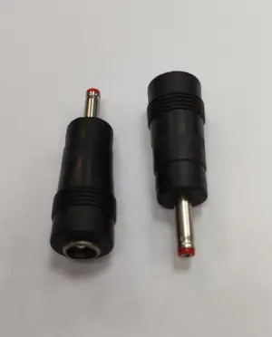Mufa adaptoare alimentare DC 2.1x5.5 mm mama la 3.5x1.35 mm tata