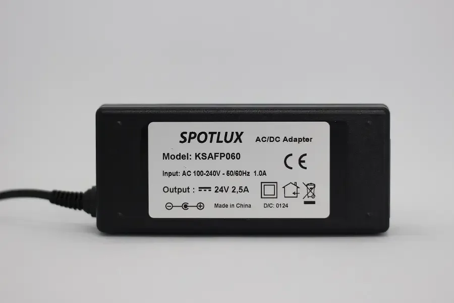 Alimentator SMPS in comutatie AC/DC 24V 2.5A 2500mA mufa 5.5x2.5mm cablu 150cm /fara cablu alimentare