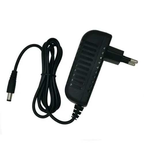 Alimentator 220V - 15V 2A cu fir si conector 5.5x2.5mm